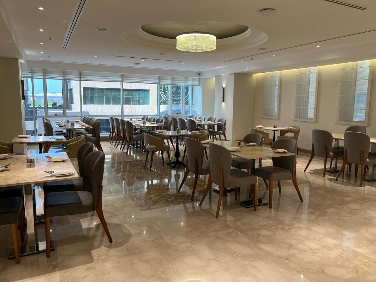 Gloria Hotel & Suites Doha Eksteriør bilde